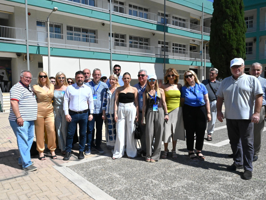 Ευρωεκλογές 2024:  Ψήφισε ο Νίκος Χαρδαλιάς - «Οι σημερινές εκλογές είναι σημαντικές»