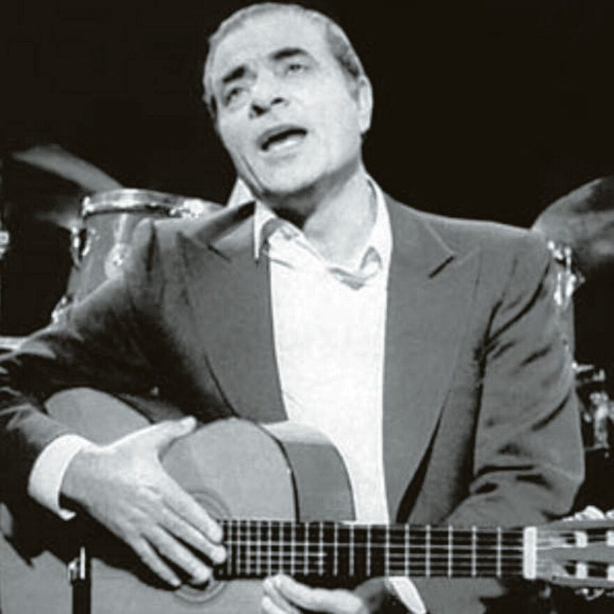 Η ζωή του όλη γίνεται ταινία: Πώς ο Χρήστος Μάστορας έγινε Στέλιος Καζαντζίδης