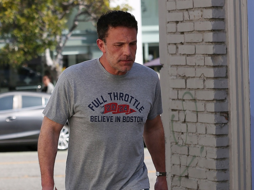 Μπεν Άφλεκ: Το στρες από τον γάμο του με την Τζένιφερ Λόπεζ τον έχει γεράσει, υποστηρίζει πλαστικός χειρουργός