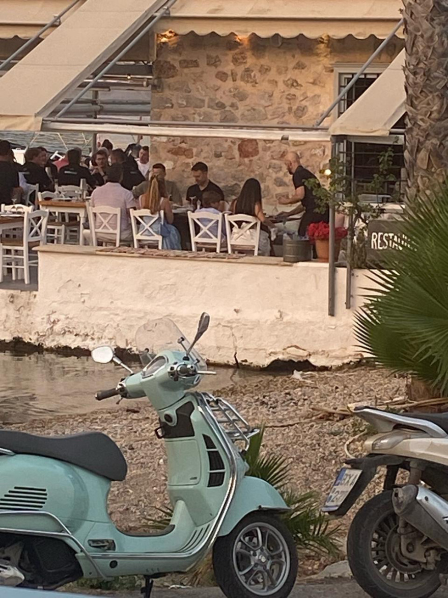 Στις Σπέτσες την επόμενη των ευρωεκλογών ο Κασσελάκης – Δείτε φωτογραφίες