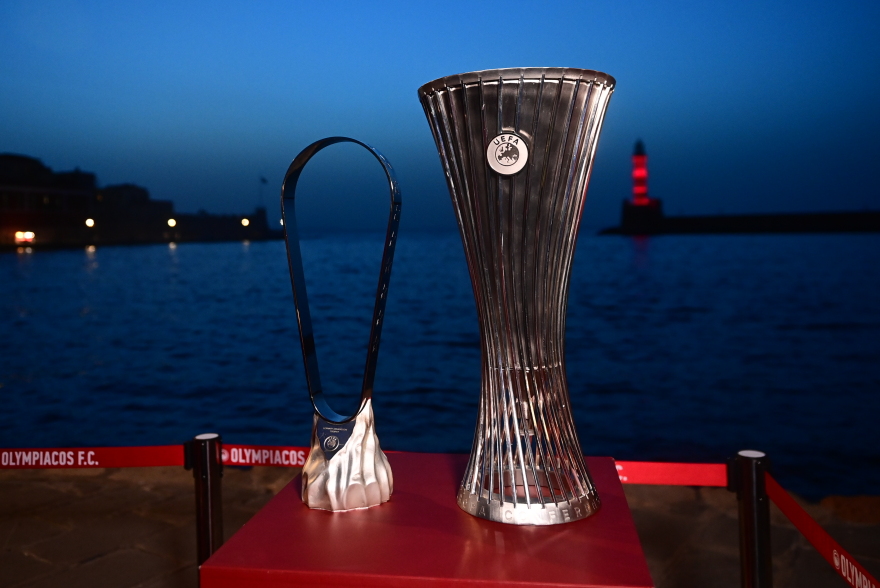 Ολυμπιακός: Πανζουρλισμός στα Χανιά για τις ευρωπαϊκές κούπες - Φωτογραφίες 