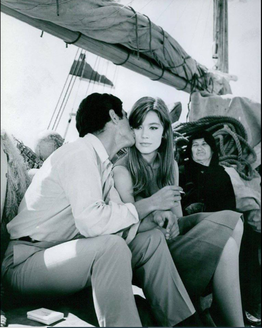 Όταν η Φρανσουάζ Αρντί έκανε γυρίσματα με την Τζένη Καρέζη στην Ελλάδα - Δείτε φωτογραφίες