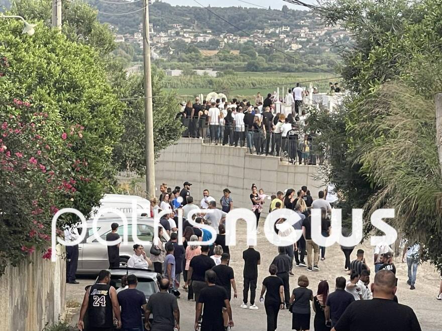 Δολοφονία 11χρονης στην Ηλεία: Ανείπωτος ο πόνος στην κηδεία της Βασιλικής