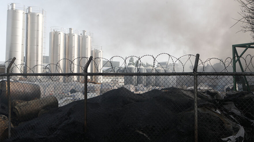  Ολοκληρωτική καταστροφή της αποθήκης του εργοστασίου στην Κηφισιά από την πυρκαγιά