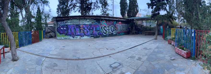 Εκκενώθηκε κατάληψη κτηρίου του δήμου Αθηναίων στον λόφο του Στρέφη - Δείτε φωτογραφίες