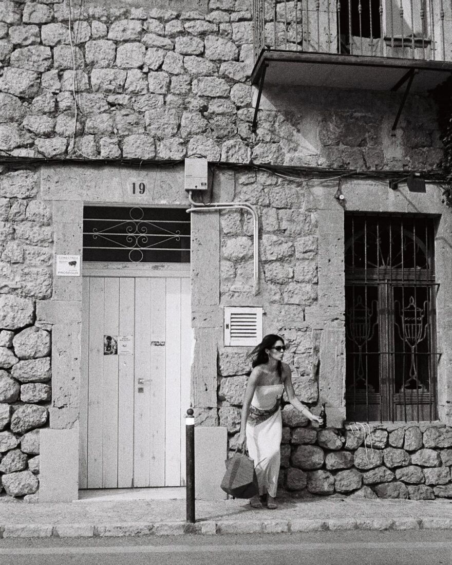 Κένταλ Τζένερ: Βρίσκεται στη Μαγιόρκα για διακοπές - Δείτε φωτογραφίες