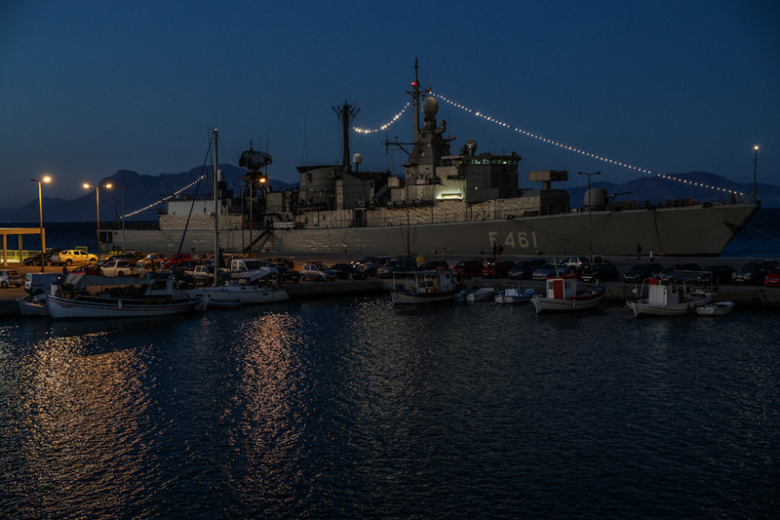 Σακελλαροπούλου από την Κάσο:  Η χώρα μας είναι ανοικτή στον διάλογο με βάση το διεθνές δίκαιο