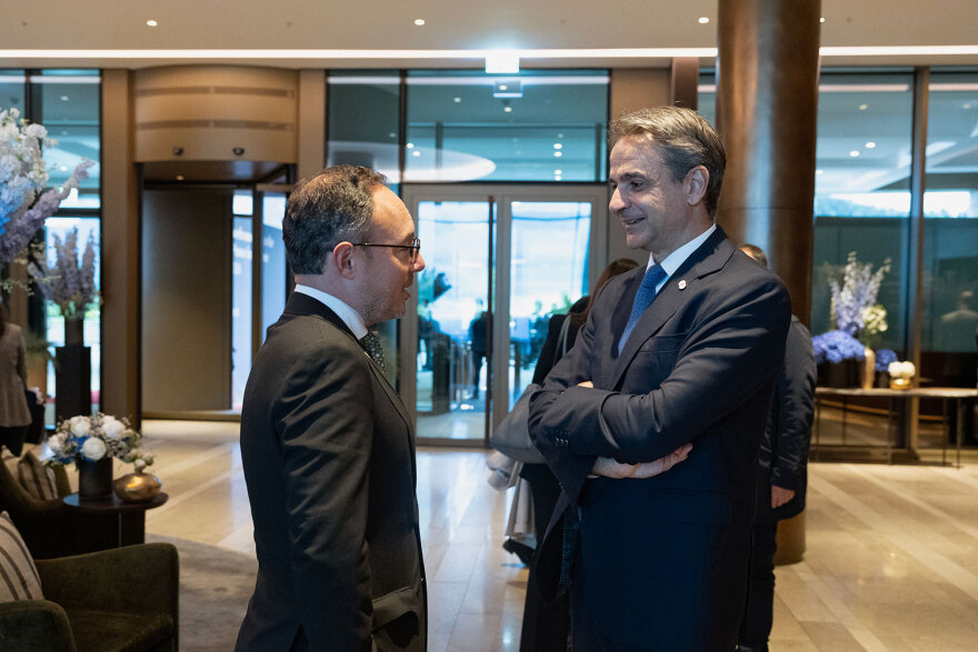 Στην Ελβετία ο Μητσοτάκης για τη Διάσκεψη για την Ουκρανία - Είχε τετ α τετ με τη Μέτσολα, δείτε βίντεο και φωτογραφίες