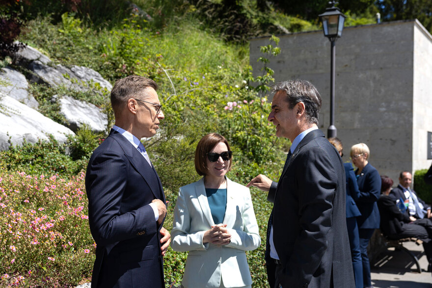 Μητσοτάκης: Η Ελλάδα στηρίζει την Ουκρανία ώστε να διαπραγματευτεί από θέση αυτοπεποίθησης και όχι αδυναμίας - Να συνεχίσει η Φον ντερ Λάιεν στην Κομισιόν