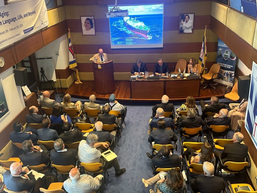 Δρ Νίκος Τσάκος: Επιπλέον ένα δισ. δολάρια για το πρασίνισμα του στόλου της ΤΕΝ