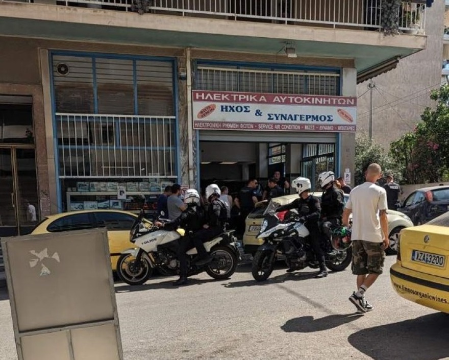 Πατήσια: «Είναι γνωστός στη γειτονιά» - Μαρτυρία για τον άνδρα που μαχαίρωσε γυναίκα