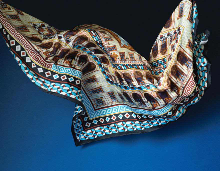 «The Always Grand Collection» με την υπογραφή των  Mary Katrantzou, LALAoUNIS, Zeus+Δione