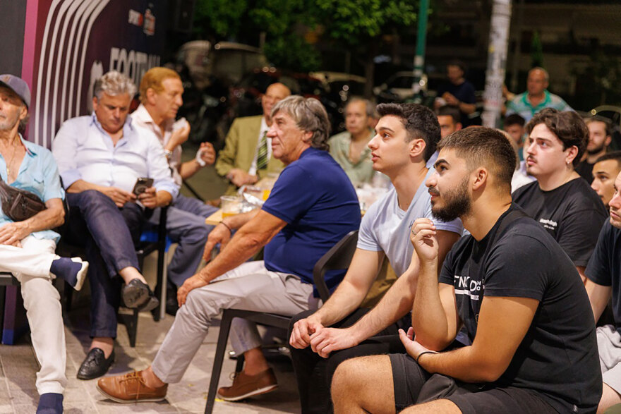 Στην ίδια παρέα για το EURO οι θρύλοι του ελληνικού ποδοσφαίρου