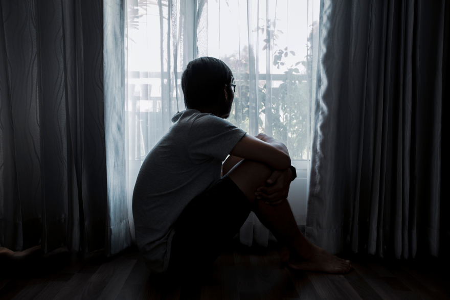 Hikikomori, το σύνδρομο που δημιουργεί γενιές απομονωμένων ανθρώπων και πώς να το αναγνωρίσετε