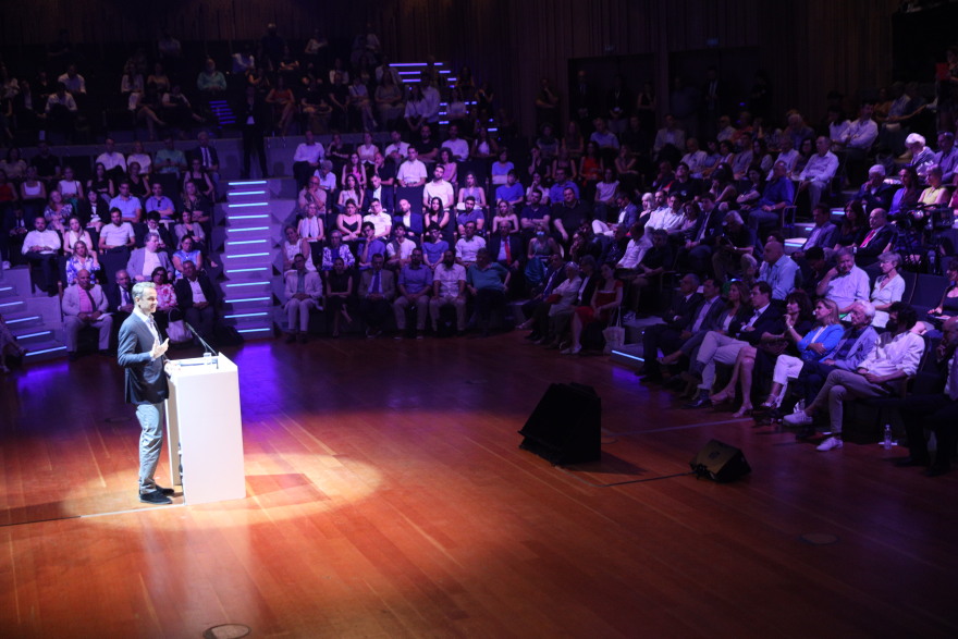 Μητσοτάκης: Πρέπει να σκεπτόμαστε το κίνητρο πίσω από την ανάπτυξη της τεχνητής νοημοσύνης