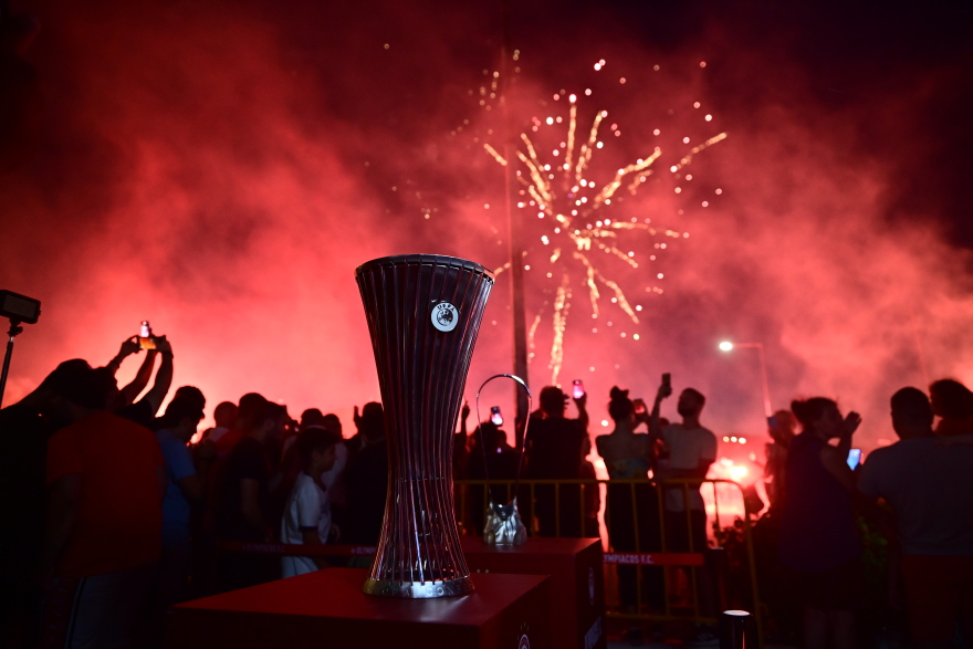 Ολυμπιακός: Στη Μυτιλήνη τα ευρωπαϊκά τρόπαια - Βίντεο, φωτογραφίες 