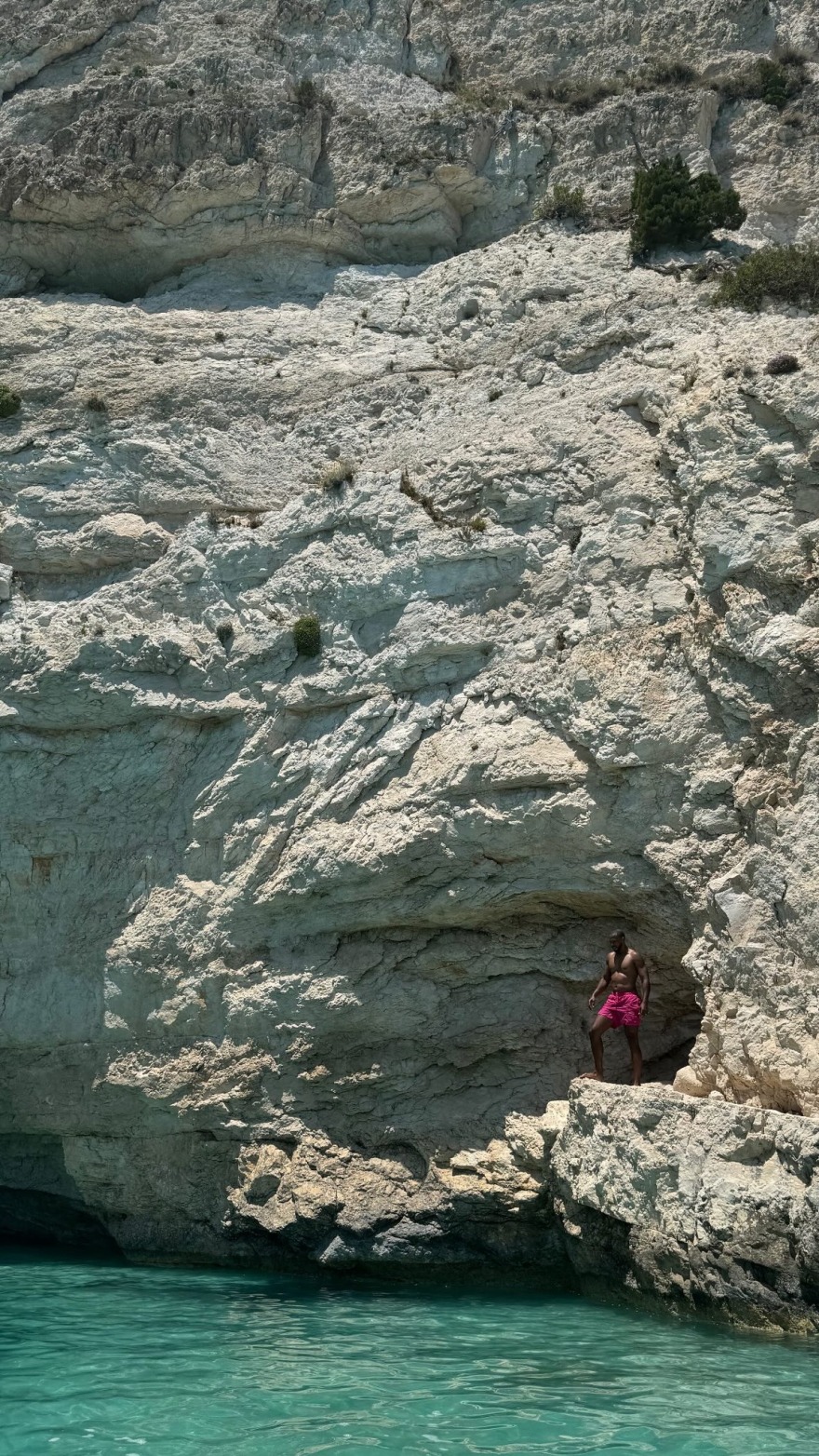 Άσλεϊ Γκράχαμ: Κάνει διακοπές με τον σύζυγό της στην Κεφαλονιά