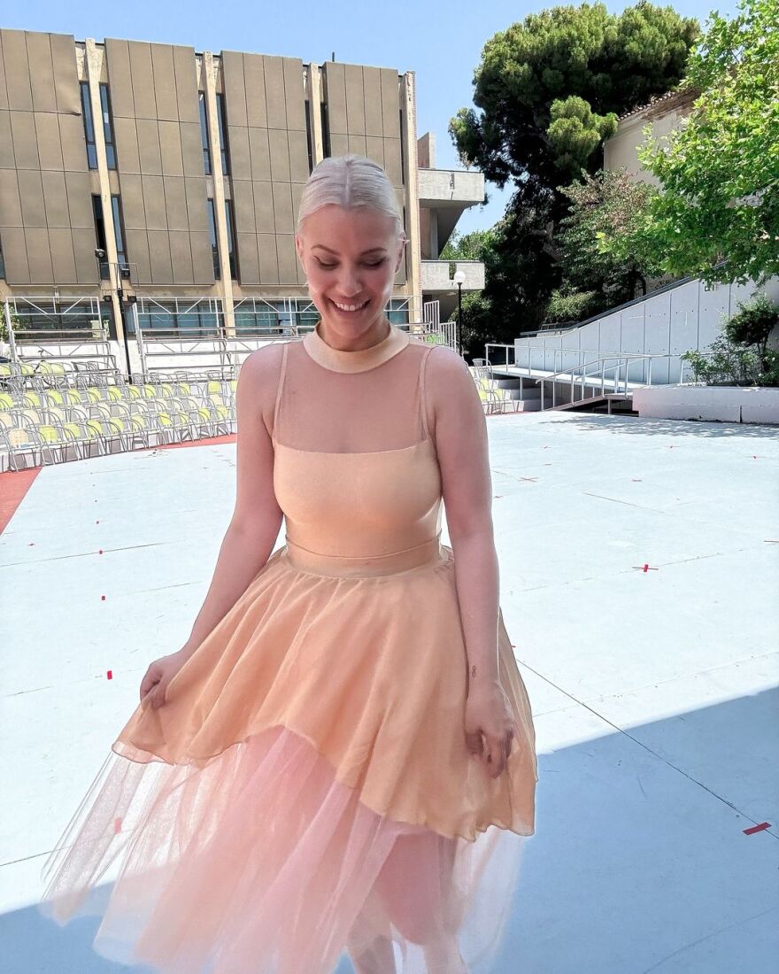 Λάουρα Νάργες: Nτυμένη μπαλαρίνα στο Instagram - Ποτέ δεν είναι αργά να κάνεις αυτό που αγαπάς, γράφει