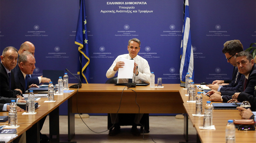 Μητσοτάκης: Στο υπουργείο Αγροτικής Ανάπτυξης, συναντήθηκε με τον Τσιάρα