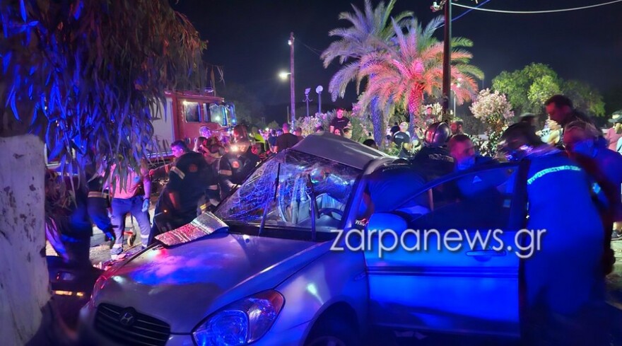 Χανιά: 18χρονος νεκρός σε τροχαίο με αυτοκίνητο που καρφώθηκε σε δέντρο - Σοβαρά τραυματίες και οι άλλοι δύο επιβαίνοντες
