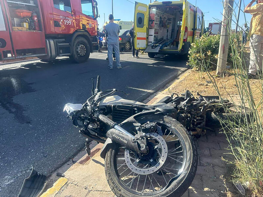 Τραγωδία στο Μάτι: Νεκρός νεαρός οδηγός μηχανής που συγκρούστηκε με αυτοκίνητο