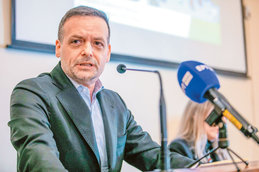 Νίκο, χάσαμε, φύγε: Βοά «το όλον» ΠΑΣΟΚ, ποιοι βλέπουν Δούκα, Γερουλάνο, Χριστοδουλάκη και Νάντια 