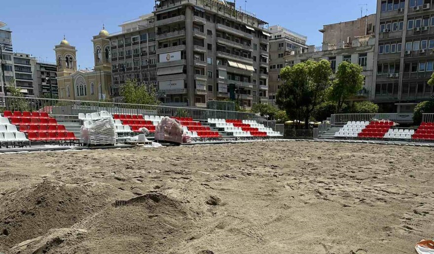 Piraeus Masters: Εντυπωσιακοί αγώνες Beach Volley με τις κορυφαίες ομάδες στην πλατεία Κοραή