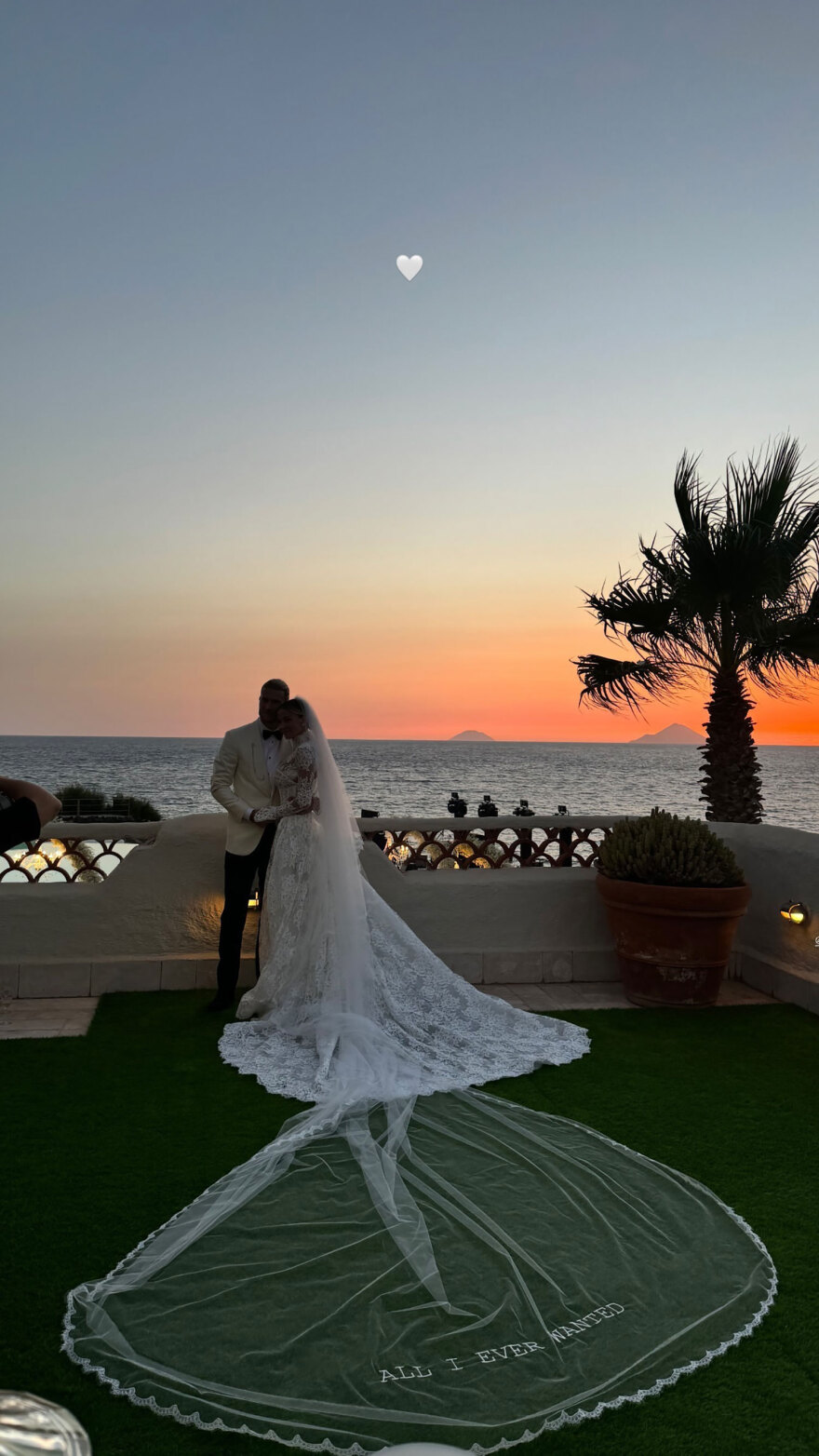 Ντιλέτα Λεότα - Λορίς Κάριους: Διακοπές στην Ιταλία για το νιόπαντρο ζευγάρι - Δείτε φωτογραφίες