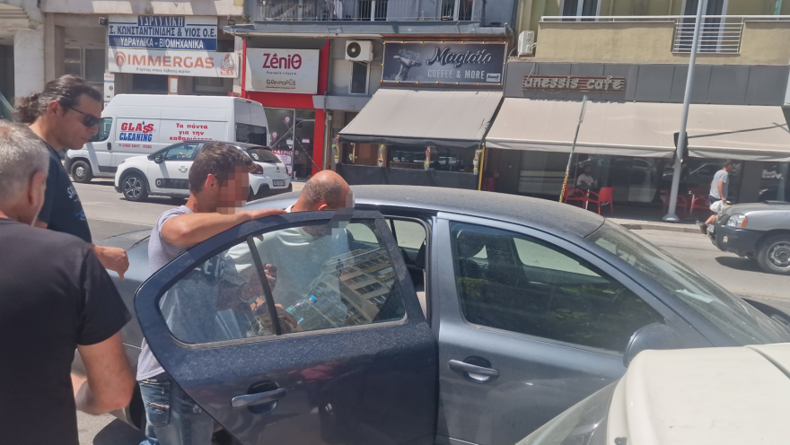 Θεσσαλονίκη: Προφυλακίστηκε ο 41χρονος που παρέσυρε με το αυτοκίνητο την πρώην σύζυγό του και προσπάθησε να τη σκοτώσει