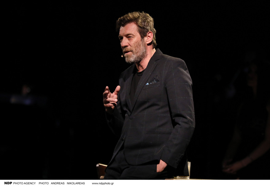 Γιάννης Στάνκογλου: Με φλερτάρουν αρκετά έξω, δεν ξέρω αν θα παντρευόμουν ξανά