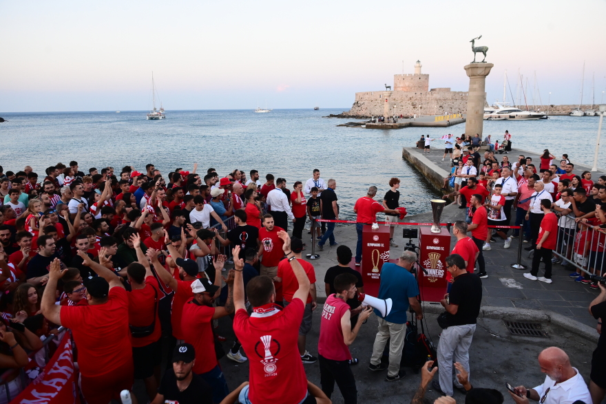 Ολυμπιακός: Στη Ρόδο τα ευρωπαϊκά τρόπαια - Βίντεο, φωτογραφίες 
