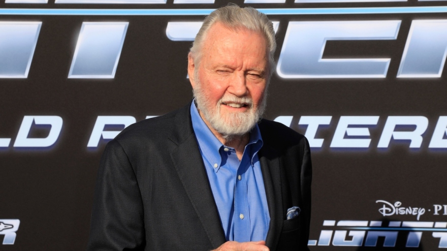 12 διάσημες οικογένειες που έβγαλαν τα οικογενειακά τους στη φόρα και έγιναν πρωτοσέλιδο