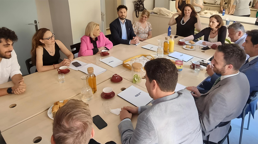 Συνεργασία Ελλάδας, Ελβετίας και Γιατρών του Κόσμου