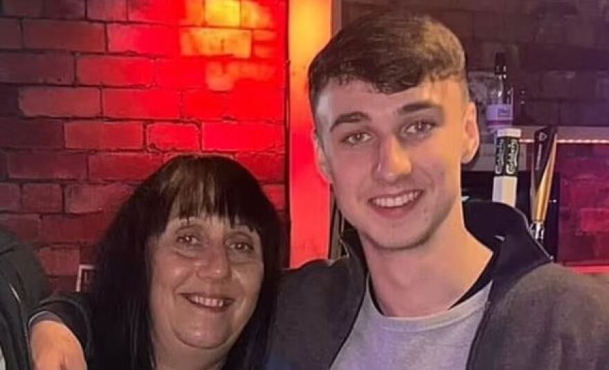 Τενερίφη: 19χρονος Βρετανός εξαφανίστηκε μυστηριωδώς - Οι τραβηγμένες θεωρίες συνωμοσίας για το τι συμβαίνει