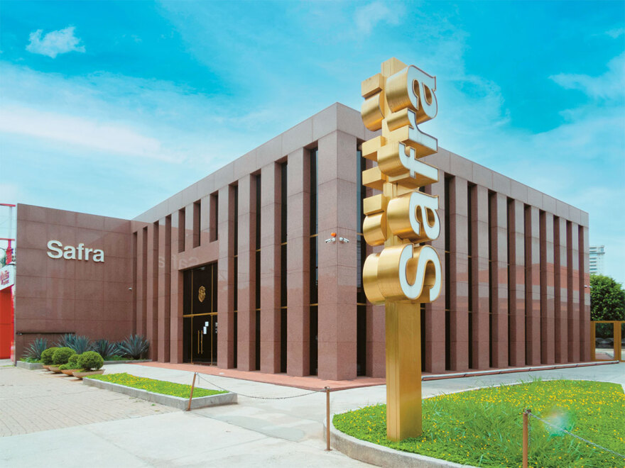 Vicky Safra, η πλουσιότερη Ελληνίδα στον κόσμο με περιουσία $20,4 δισ. είναι άγνωστη στη χώρα μας