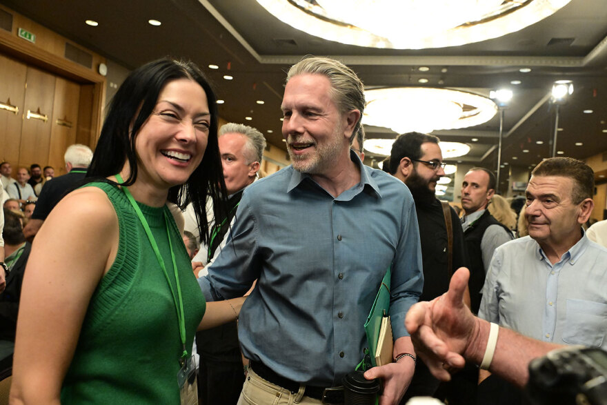 Εκλογές στο ΠΑΣΟΚ: Δούκας και Γερουλάνος καλούν σε ενότητα και μαζική συμμετοχή, ο Ανδρουλάκης βλέπει «πασαρέλα φιλοδοξιών»