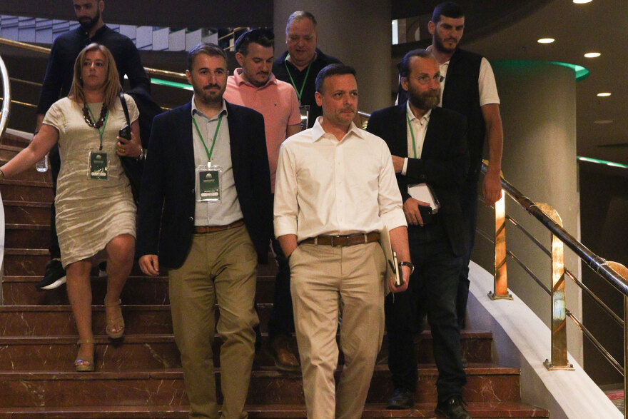 Εκλογές στο ΠΑΣΟΚ: Δούκας και Γερουλάνος καλούν σε ενότητα και μαζική συμμετοχή, ο Ανδρουλάκης βλέπει «πασαρέλα φιλοδοξιών»