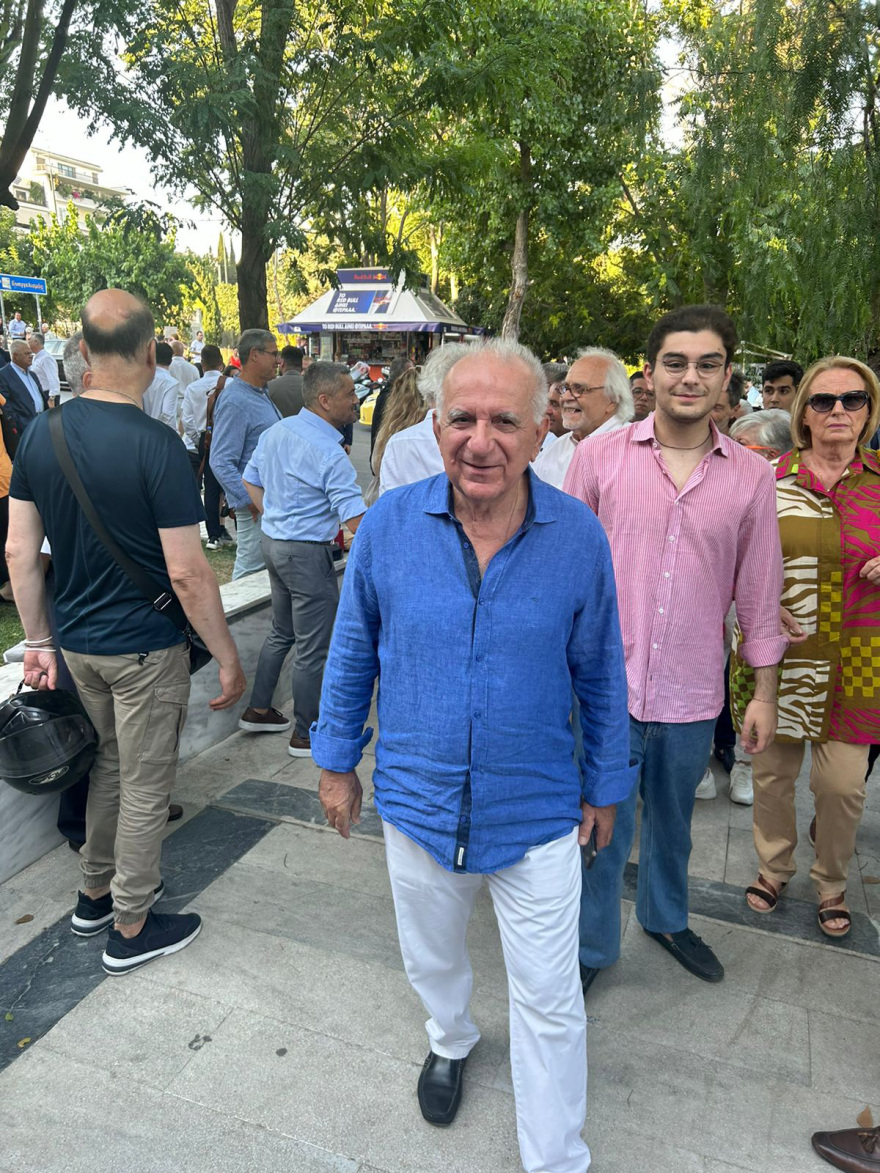 Επίθεση Σαμαρά στην κυβέρνηση για γάμο ομοφύλων, διεύρυνση ΝΔ, εθνικά θέματα και ΦΠΑ στο Πολεμικό Μουσείο