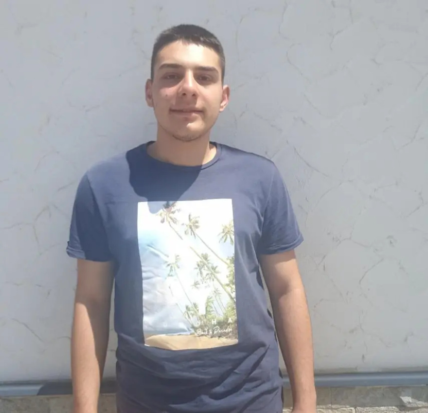 Πανελλαδικές 2024: Ο Φυσικόπουλος που αποδείχθηκε όνομα και πράγμα και τα παιδιά που διέπρεψαν