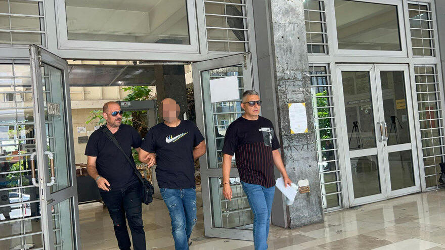 Θεσσαλονίκη: Προφυλακιστέος ο 42χρονος που κατηγορείται ότι ξυλοκόπησε τον ηλικιωμένο πατέρα του - «Έπεσε στο μπάνιο», λέει