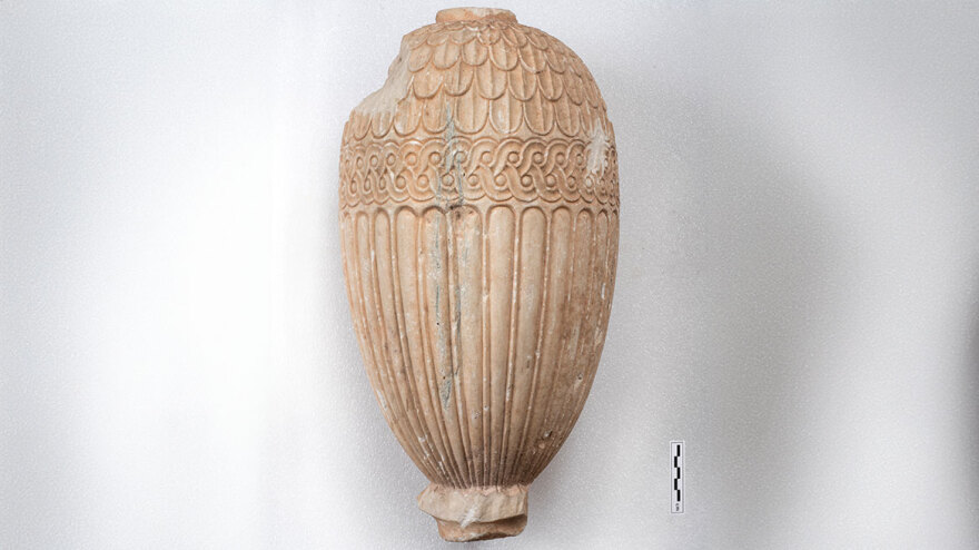 Υπουργείο Πολιτισμού: Δύο μαρμάρινα επιτύμβια αγγεία επαναπατρίστηκαν από την Ελβετία