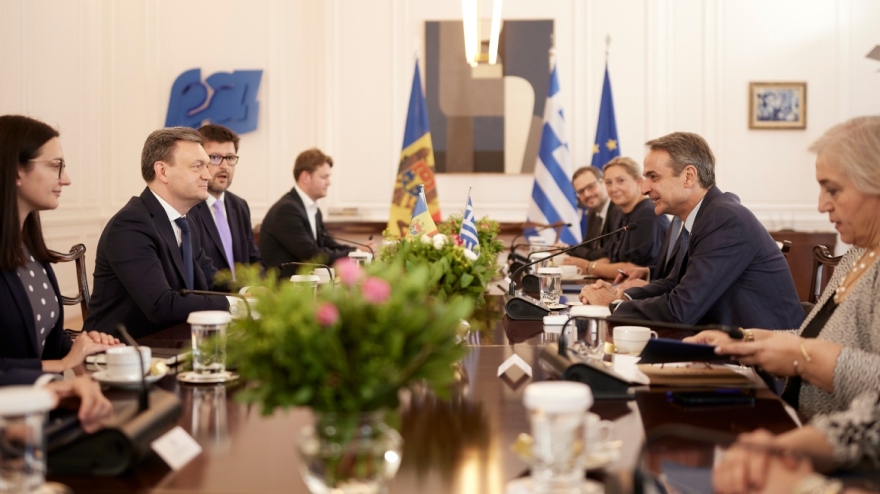 Κυριάκος Μητσοτάκης: Συναντήθηκε με τον Μολδαβό πρωθυπουργό - «Μπορείτε να υπολογίζετε στην υποστήριξη της Ελλάδας»