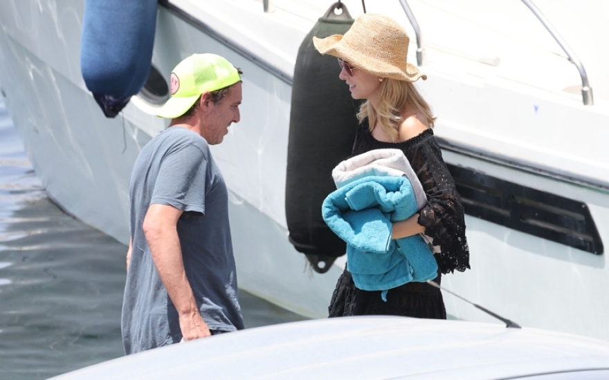 Δούκισσα Νομικού: Με μάσκα και αναπνευστήρα στη νέα selfie που ανάρτησε