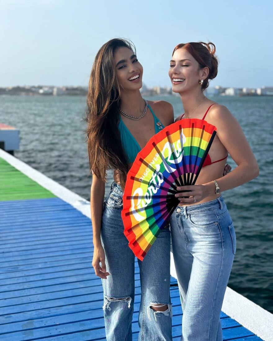 Μαριάνα Βαρελά - Φαμπιόλα Βαλεντίν: Αποχαιρέτησαν τον μήνα του Pride με ένα φιλί στο στόμα