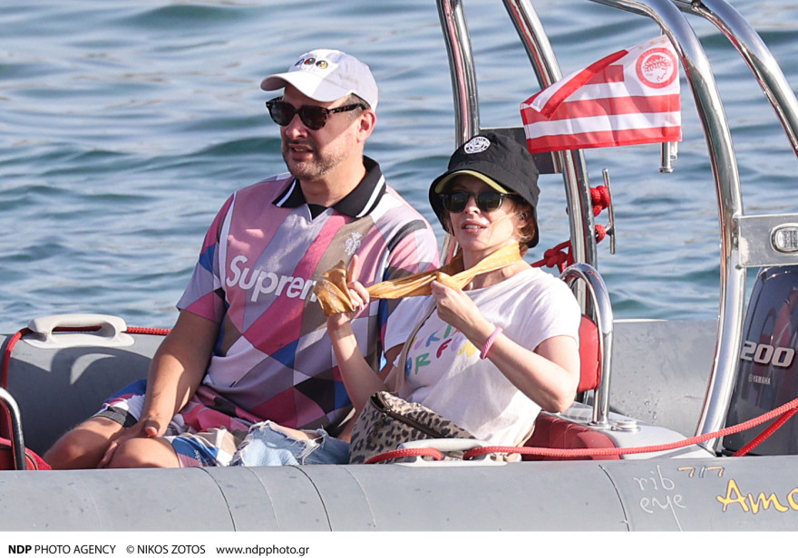 Κάιλι Μινόγκ: Δείτε φωτογραφίες από το ταξίδι της  στη Μύκονο