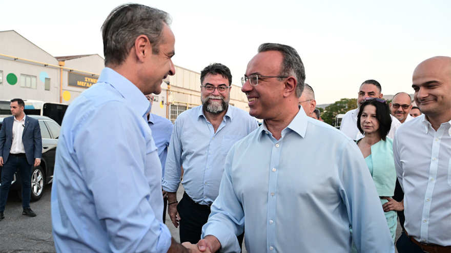 Κυριάκος Μητσοτάκης: Επίσκεψη στο αμαξοστάσιο της ΟΣΥ - Μέχρι το τέλος του 2025 θα κυκλοφορούν 900 νέα λεωφορεία