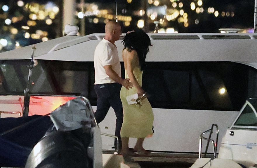 Τζεφ Μπέζος - Λόρεν Σάντσεζ: Μετά την Ελλάδα, κάνουν διακοπές στη Σαρδηνία 