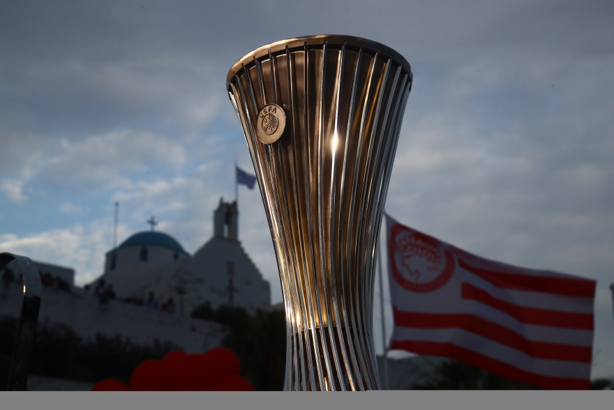 Ολυμπιακός: Στην Πάρο οι ευρωπαϊκές κούπες - Βίντεο, φωτογραφίες 