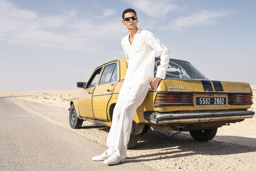 Ο Κωστής Μαραβέγιας στον Κήπο του Μεγάρου με το πιο cool ανερχόμενο brand