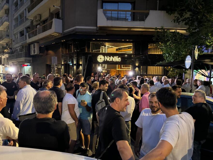 Χάρης Δούκας: Από τη Θεσσαλονίκη ξεκίνησε τις προεκλογικές του συναντήσεις - Δείτε φωτογραφίες